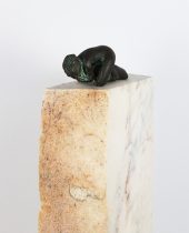 João Cutileiro, sem título, escultura em bronze e mármore