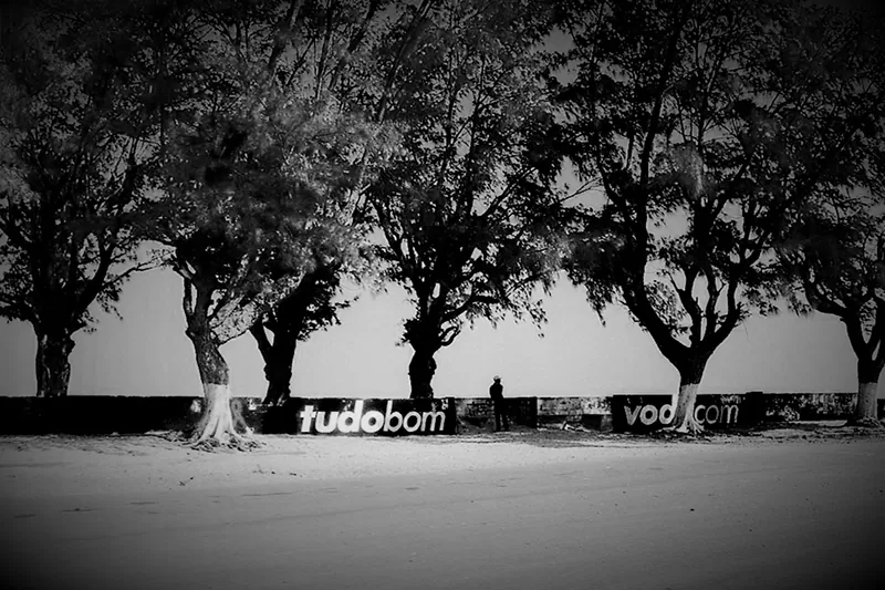 Gonçalo Furtado, série África, ca. 2000s-Impressão sobre papel fotográfico